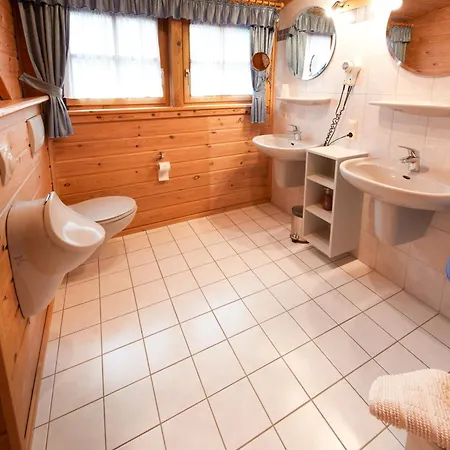 Fausts Blockhaus Apartman *